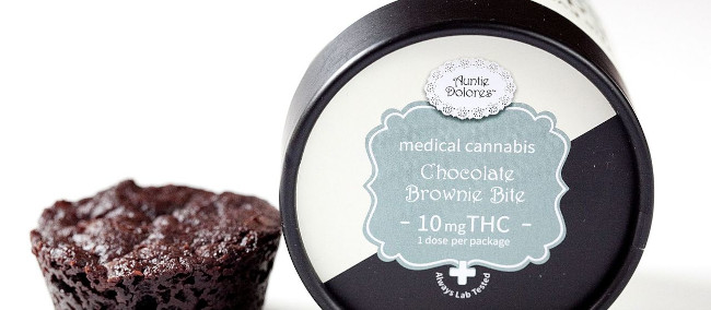 Auntie Dolores THC chocolate brownie bite