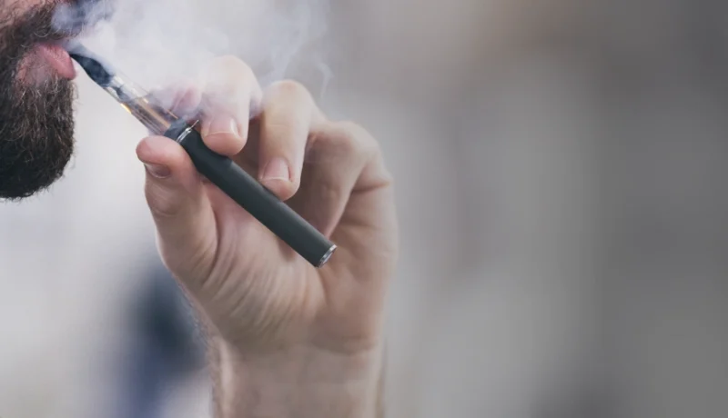 how long does a weed pen last?