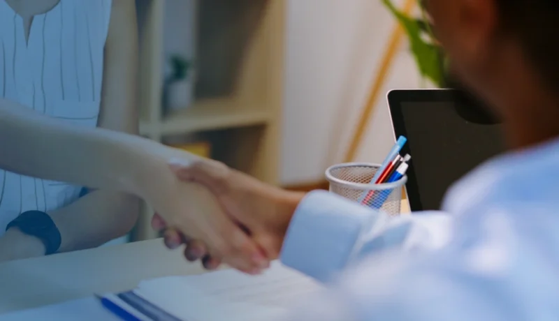 does your med card show up on a background check?